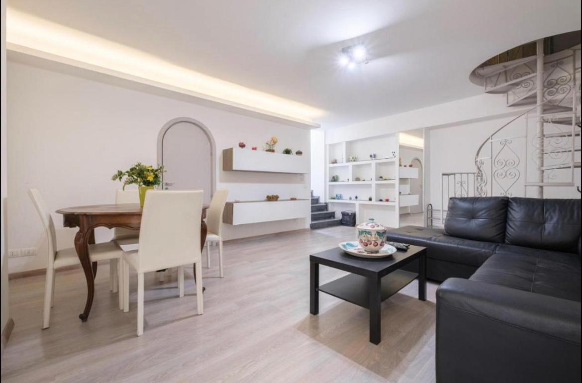 Domus Elisae Apartment Taormina Esterno foto