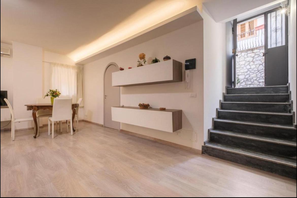 Domus Elisae Apartment Taormina Esterno foto